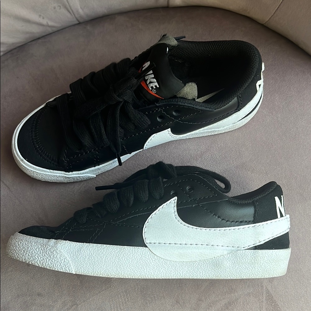 Nike Blazer 77 Jumbo low